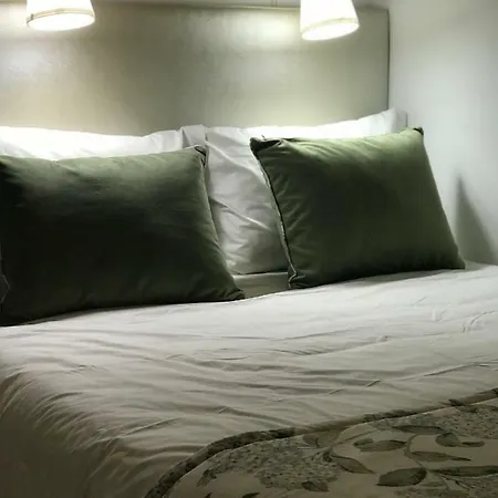 Cantinho Flores Ii Apartamento *