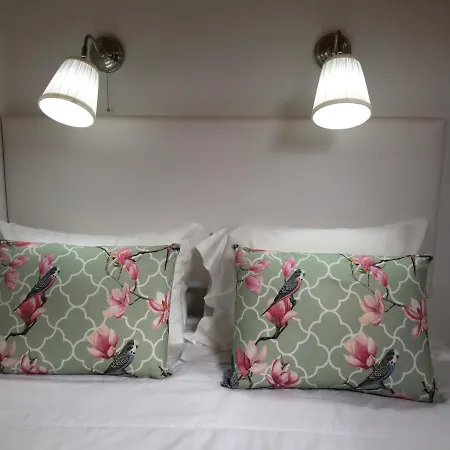 Apartamento Cantinho Flores Ii