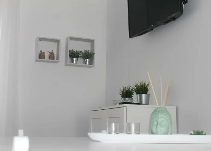 Апартаменты Cantinho Flores Ii